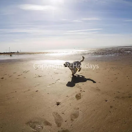 4 Berth Nearby Hunstanton Beach In Norfolk Ref 13018L Exterior foto